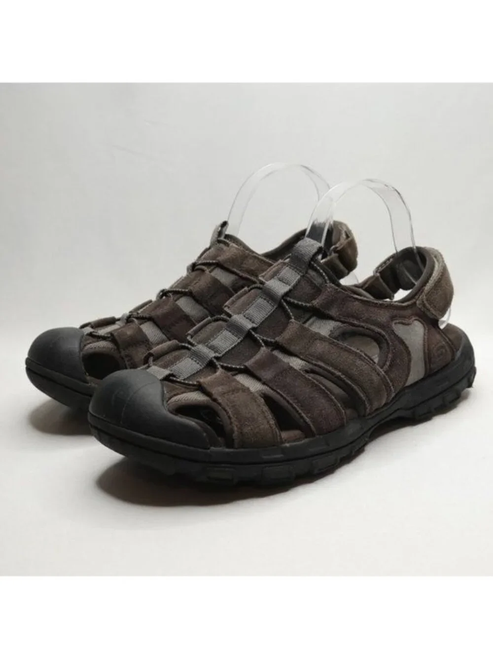Skechers Selmo Men's Size 10 Brown Black Leather Slip On Fisherman Sandals